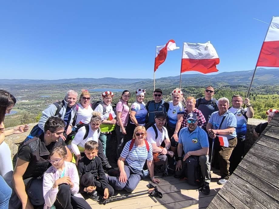 Na szlaku z biało–czerwoną