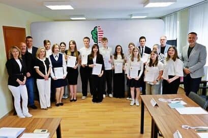 Młodzież oficjalnie zaczęła