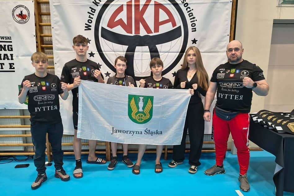 Dobry start jaworzyńskich fighterów