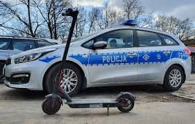 Nietrzeźwy na hulajnodze