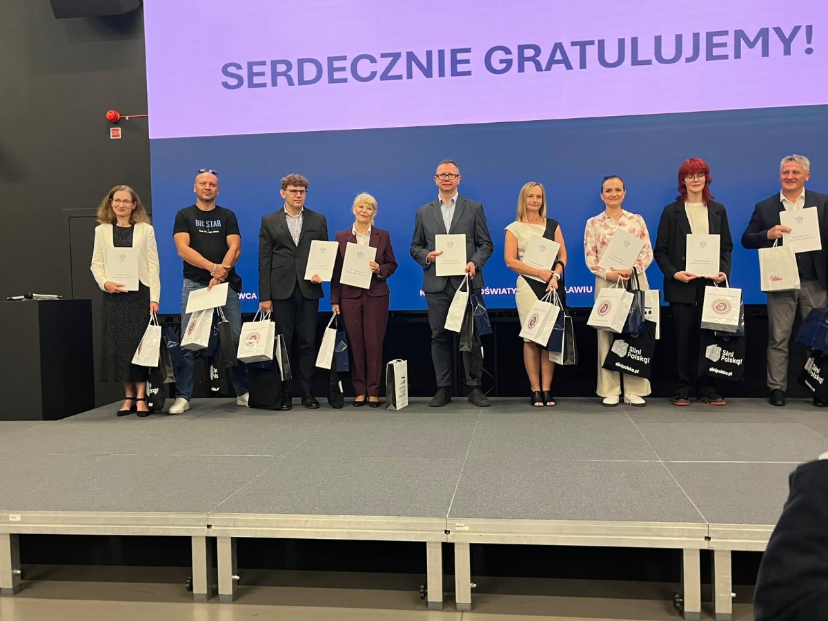 II LO w Świdnicy na Gali „Losy Polaków na Wschodzie”